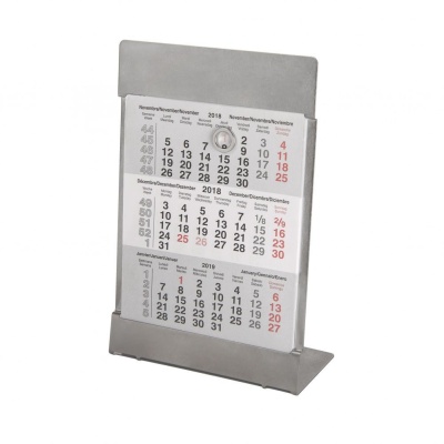 Календарь настольный на 2 года; размер 18*11,5 см, цвет- серебро, сталь