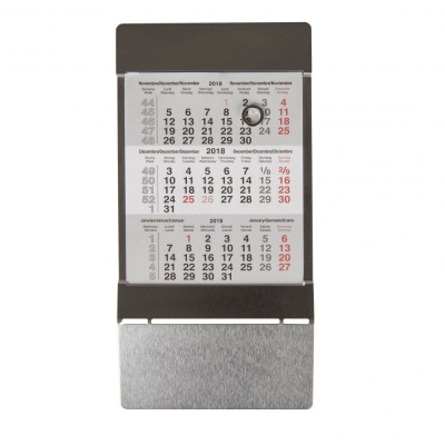Календарь настольный на 2 года; размер 18*11,5 см, цвет- серебро, сталь